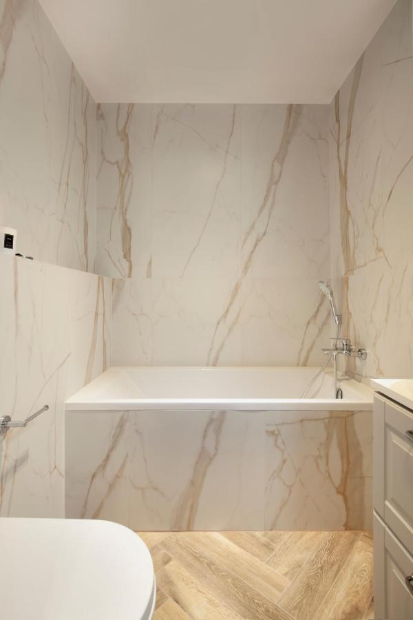 Elite Apartments Old Town Center Premium Гданьск Экстерьер фото